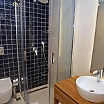 아파트호텔 Queen Residences & 4*