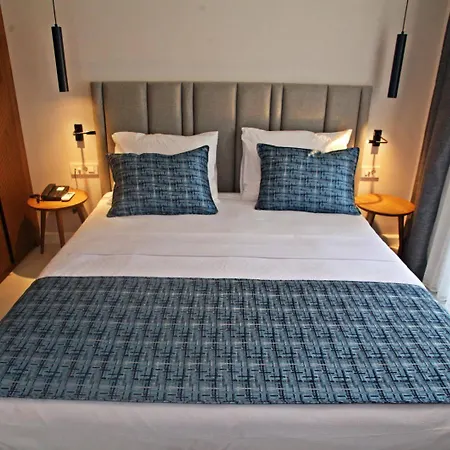 Time To Smile Mavi Hotel&residence