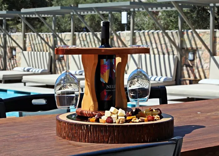 Queen Residences & Aparthotel 4*