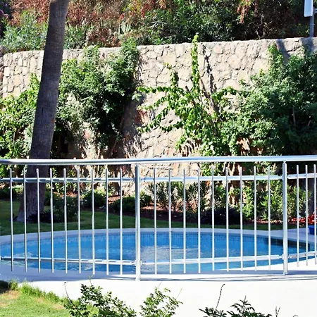 Queen Residences & Αλικαρνασσός