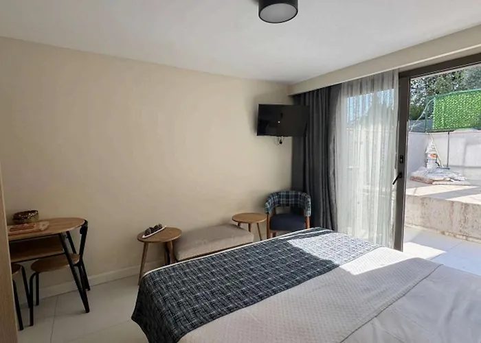 Queen Residences & Apart Otel 4*